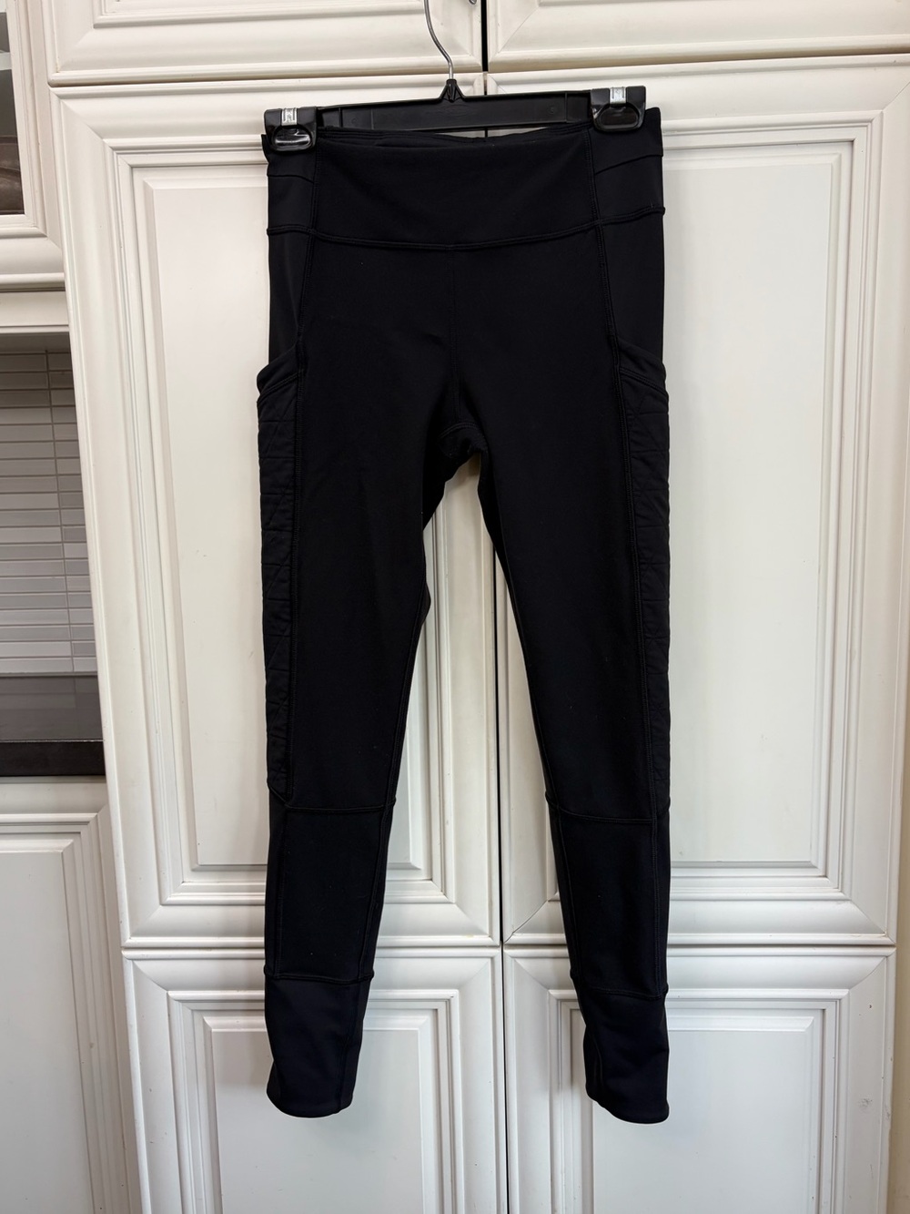 Ivivva by Lululemon girls quilted leggings